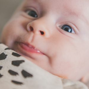 Леша. 2 месяца. Детская фотосессия.