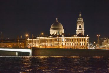 Ночной Петербург. Прогулка на теплоходе